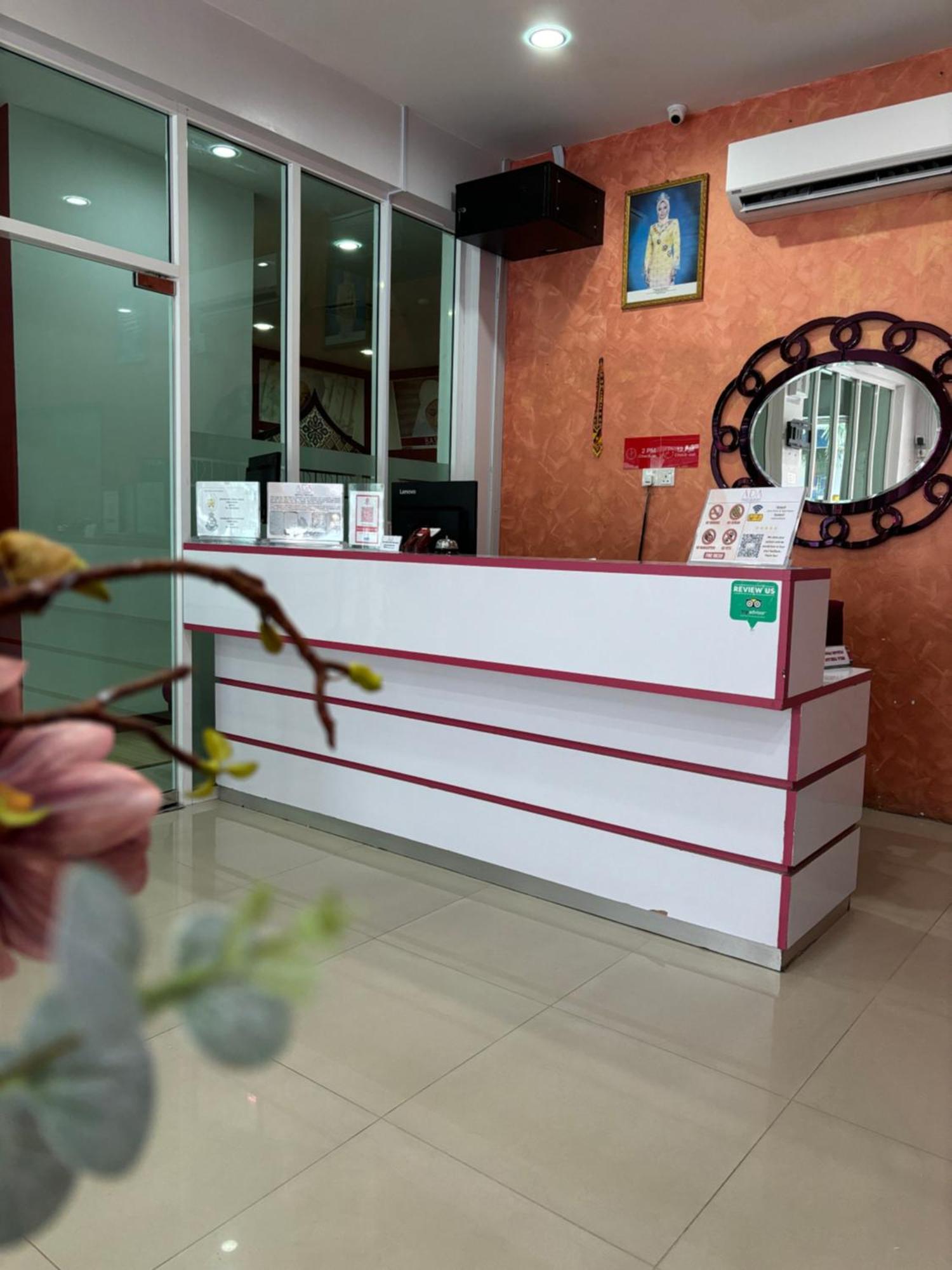 Ada Hotel & Apartment Kuala Terengganu Exterior photo
