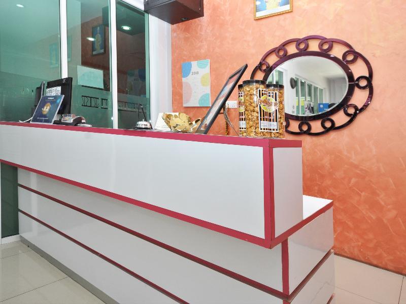 Ada Hotel & Apartment Kuala Terengganu Exterior photo